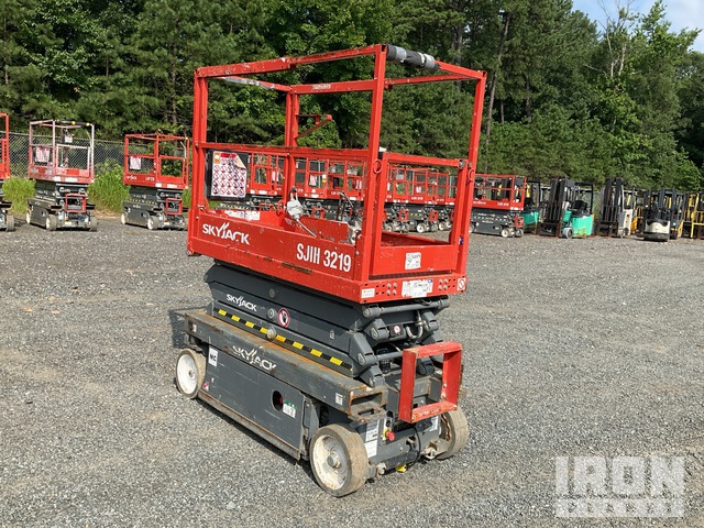 ELEVADOR TIJERA 2019 SKYJACK SJIII3219