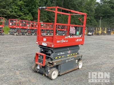 2019 Skyjack SJIII 3219 Electric Scissor Lift