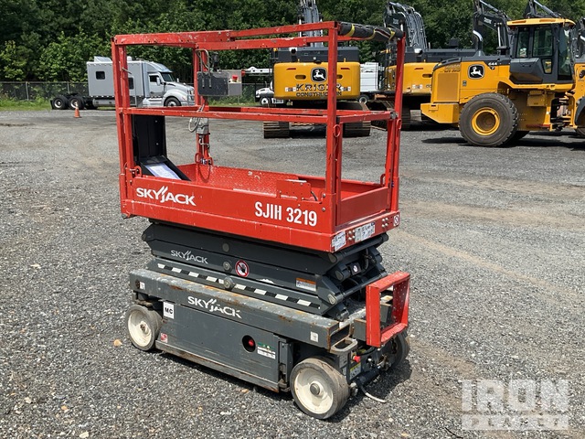 ELEVADOR TIJERA 2019 SKYJACK SJIII3219