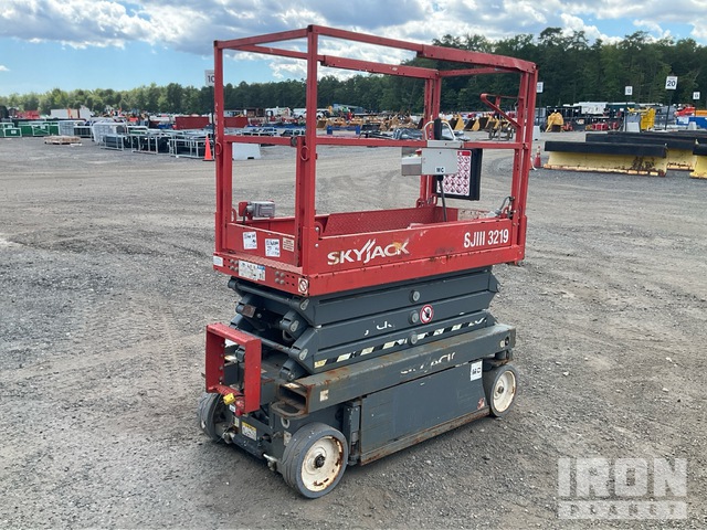 ELEVADOR TIJERA 2018 SKYJACK SJIII3219
