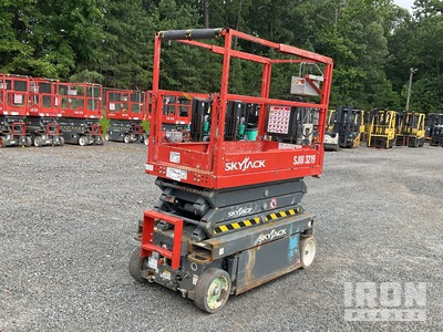 2018 Skyjack SJIII 3219 Electric Scissor Lift