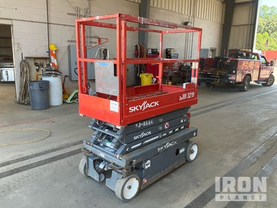 2018 Skyjack SJIII 3219 Electric منصة رفع متحركة