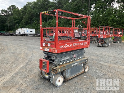 2018 Skyjack SJIII-3219 Electric Scissor Lift