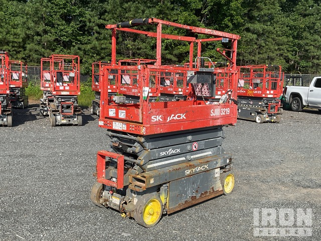 ELEVADOR TIJERA 2018 SKYJACK SJIII3219