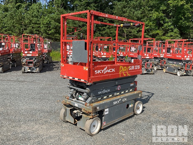 ELEVADOR TIJERA 2018 SKYJACK SJIII3219
