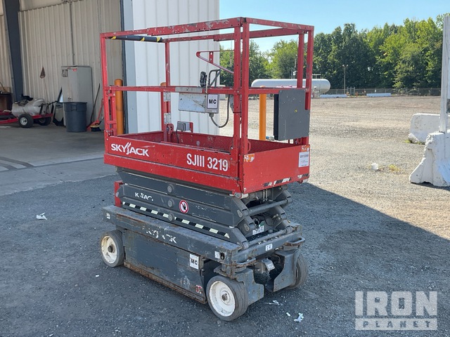 ELEVADOR TIJERA 2018 SKYJACK SJIII3219
