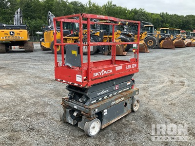 2018 Skyjack SJIII-3219 Electric Scissor Lift