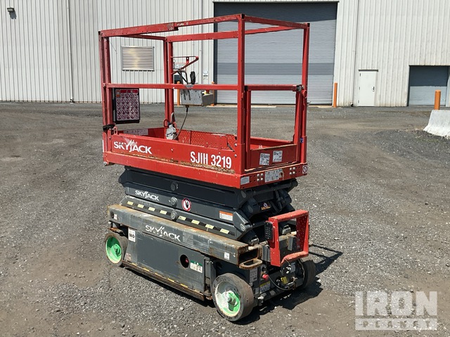 ELEVADOR TIJERA 2018 SKYJACK SJIII3219