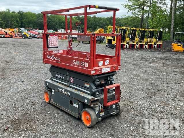 ELEVADOR TIJERA 2018 SKYJACK SJIII3219
