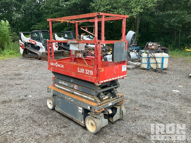 ELEVADOR TIJERA 2018 SKYJACK SJIII3219