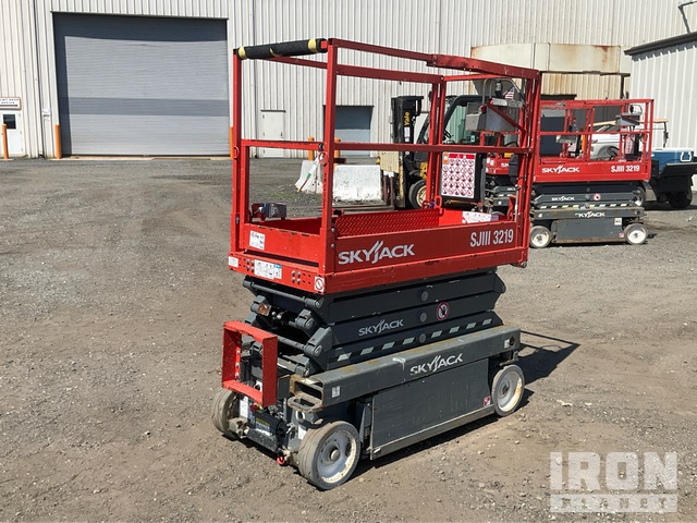 ELEVADOR TIJERA 2018 SKYJACK SJIII3219
