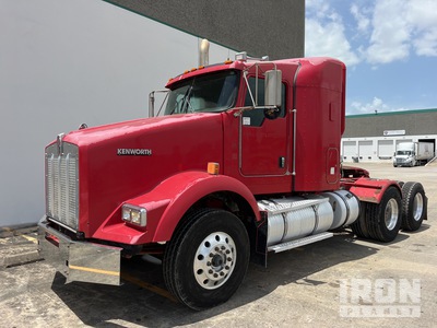 2011 Kenworth T800 6x4 Cabina con cuccetta per trattore stradale