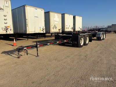 2010 Scona QATC 28 ft Quad/A Tank Chassis Remorque Spécialisée (Unused)