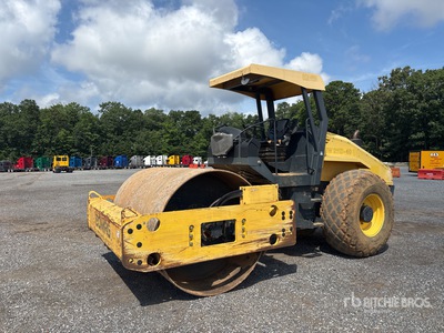 2012 Bomag BW211 D40 Smooth Drum Compactor