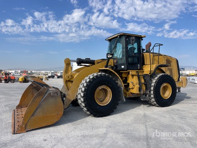 2016 Cat 966M Chargeuse sur pneus