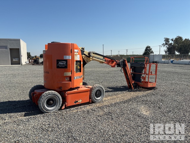 ELEVADOR ARTICULADO 2017 JLG E300AJP