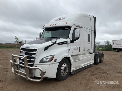 2022 Freightliner Cascadia 126 6x4 Sleeper Truck Tractor