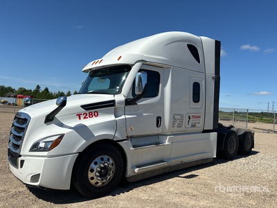 2023 Freightliner Cascadia 126 6x4 T/A Sleeper Truck Tractor