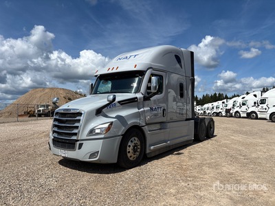 2023 Freightliner Cascadia 126 6x4 T/A Sleeper Truck Tractor