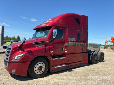 2023 Freightliner Cascadia 126 6x4 T/A Sleeper Truck Tractor