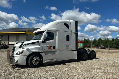 2024 Freightliner Cascadia 126 6x4 Sleeper Truck Tractor
