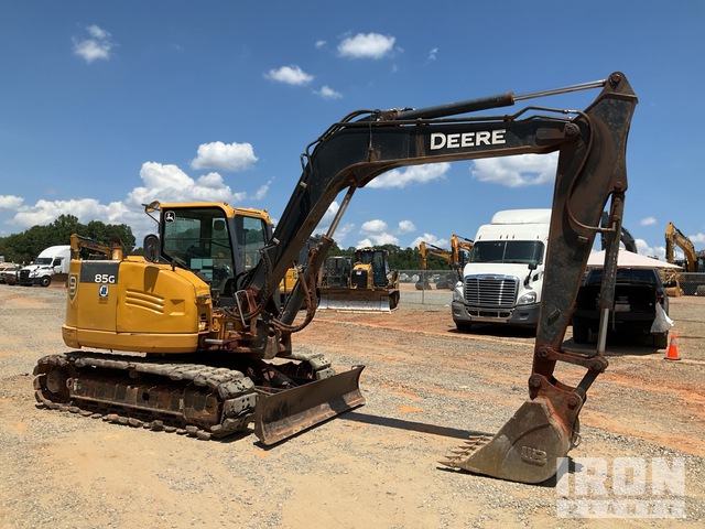 EXCAVADORA 2020 JOHN DEERE 85G