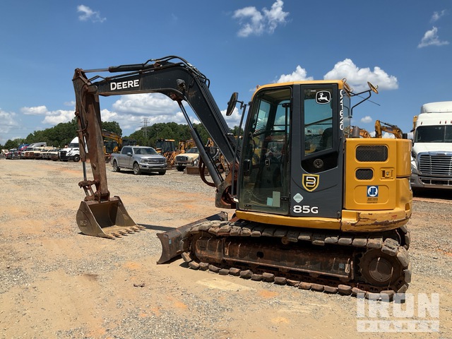 EXCAVADORA 2020 JOHN DEERE 85G