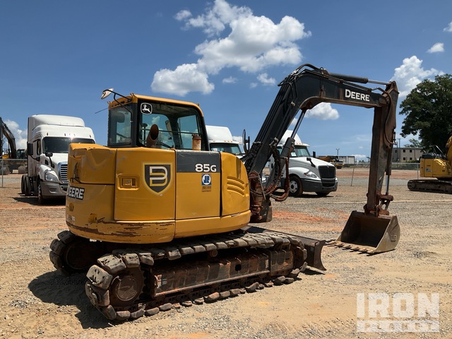 EXCAVADORA 2020 JOHN DEERE 85G