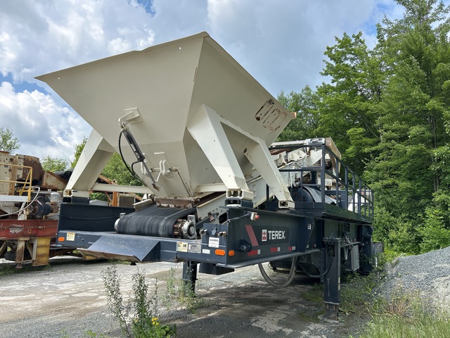 2012 Terex-Cedarapids MACS450T Cone Crusher 2012 Terex-Cedarapids MACS450T Cone Crusher
