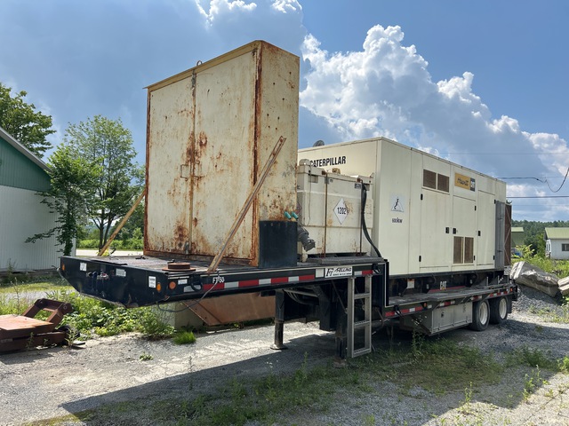 2005 Cat 600 kW Mobile Generator Set