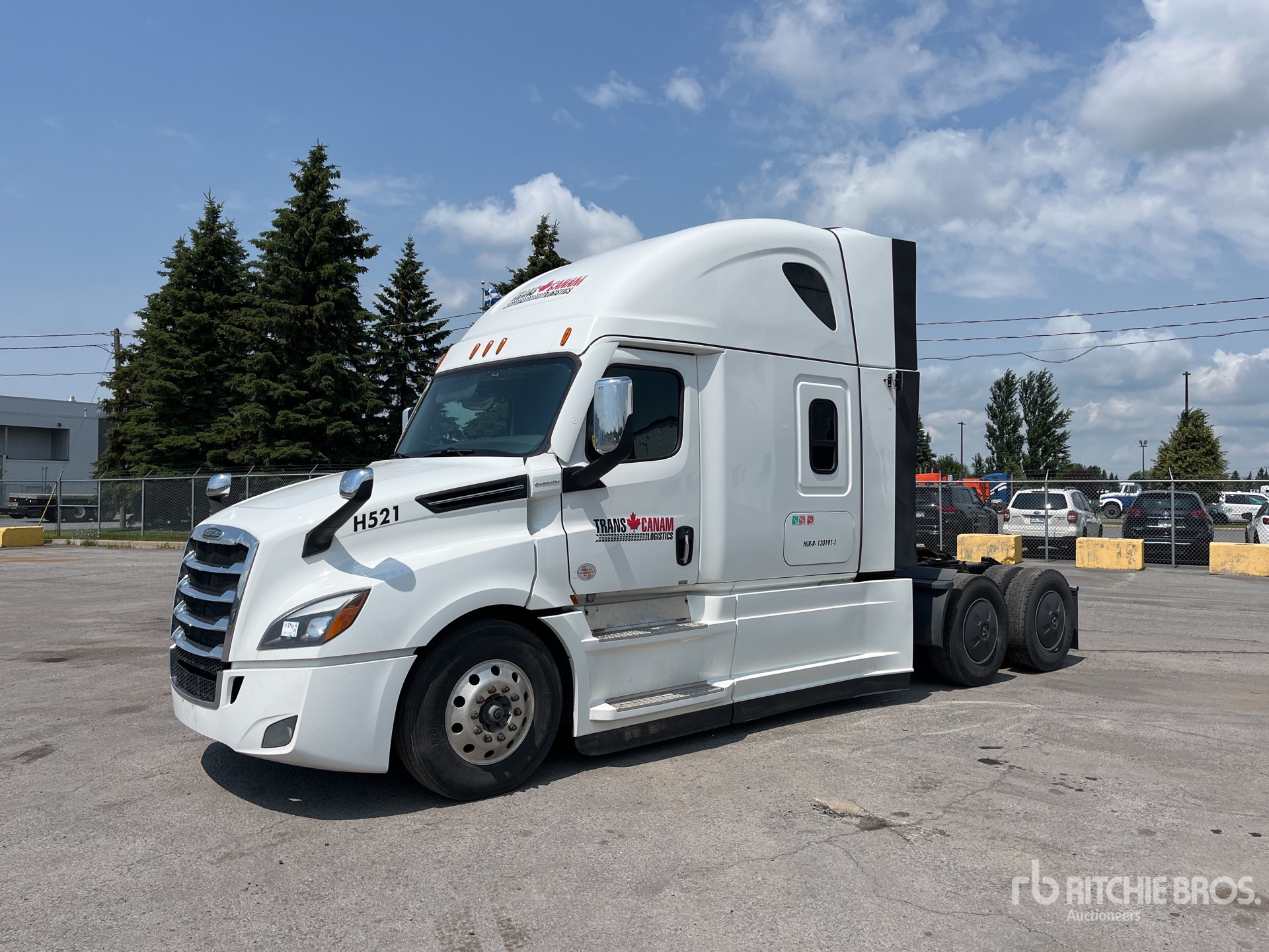 2024 Freightliner Cascadia 126 6x4 Sleeper Truck Tractor