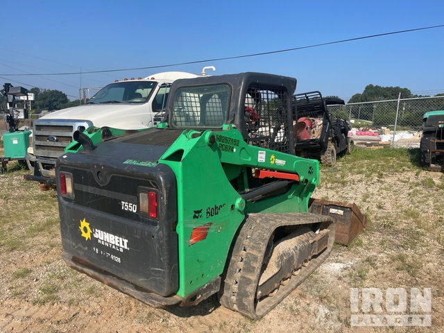 MINI CARGADOR SOBRE ORUGAS 2020 BOBCAT T550