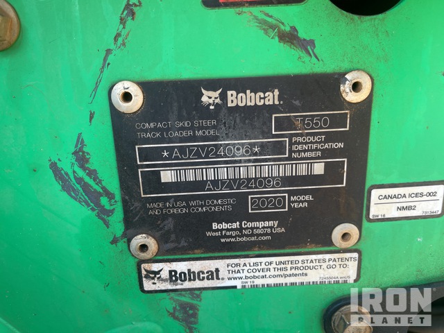 MINI CARGADOR SOBRE ORUGAS 2020 BOBCAT T550