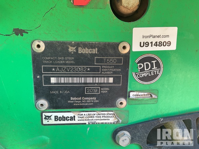 MINI CARGADOR SOBRE ORUGAS 2019 BOBCAT T550