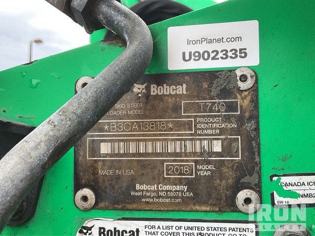 MINI CARGADOR SOBRE ORUGAS 2018 BOBCAT T740