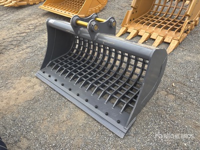 2025 Warrior WBMCS7-1600 66 in Skeleton Excavator Bucket - Fits Cat 307 (Unused)