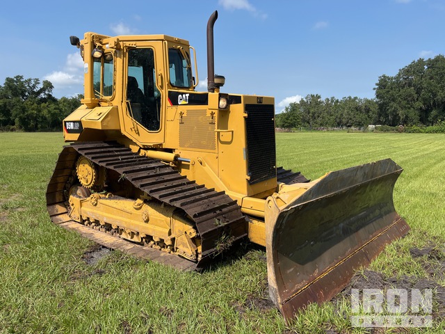 TOPADOR FRONTAL 2003 CATERPILLAR D5