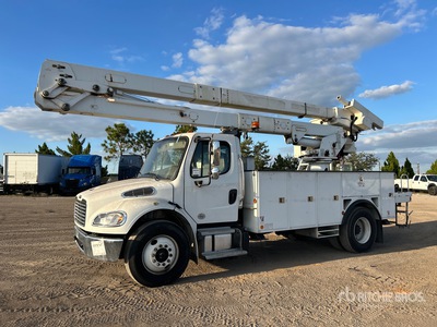 2019 Terex TC-55 55 ft on 2020 Freightliner M2 106 4x2 Camion à godets