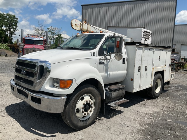 2007 Ford F-750 4x2 Utility Truck 2007 Ford F-750 4x2 Utility Truck