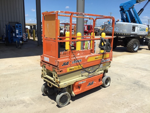 2018 JLG 1930ES