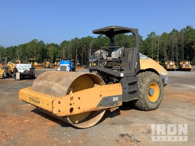 2013 Volvo SD115 Smooth Drum Compactor