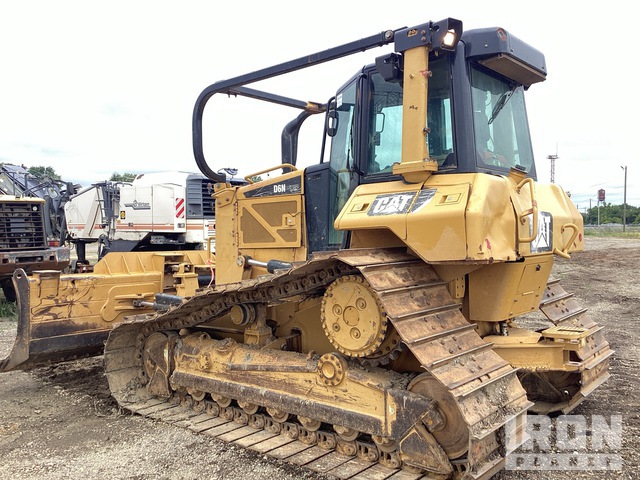 TOPADOR FRONTAL 2015 CATERPILLAR D6NLGP