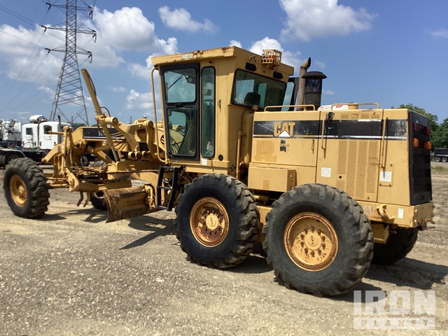 MOTOCONFORMADORA CATERPILLAR 140H 2000