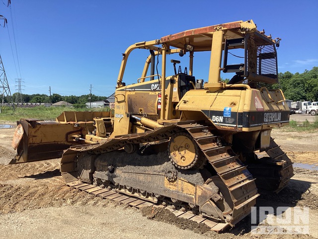 TOPADOR FRONTAL 2004 CATERPILLAR D6NLGP