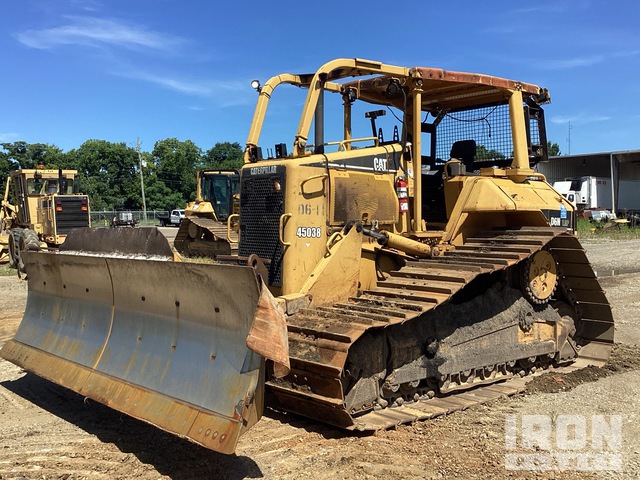 TOPADOR FRONTAL 2004 CATERPILLAR D6NLGP