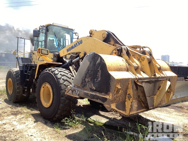 CARGADOR FRONTAL 2011 KOMATSU WA4706