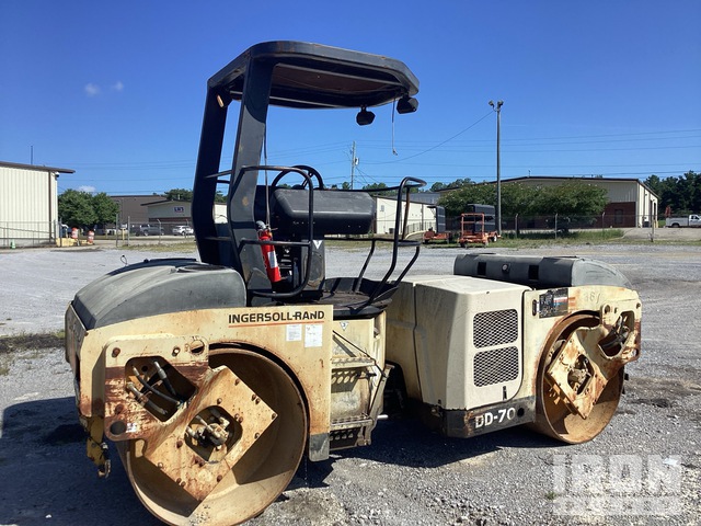 COMPACTADOR 1999 INGERSOLL RAND DD70