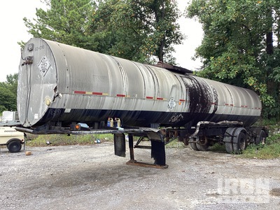 1969 Mccoy T/A Asphalt Tank Trailer