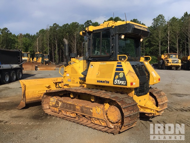 TOPADOR FRONTAL 2020 KOMATSU D51PXI24