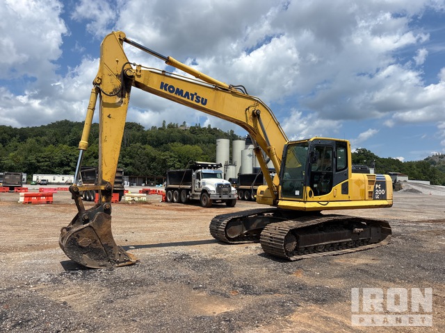 EXCAVADORA 2012 KOMATSU PC200LC8